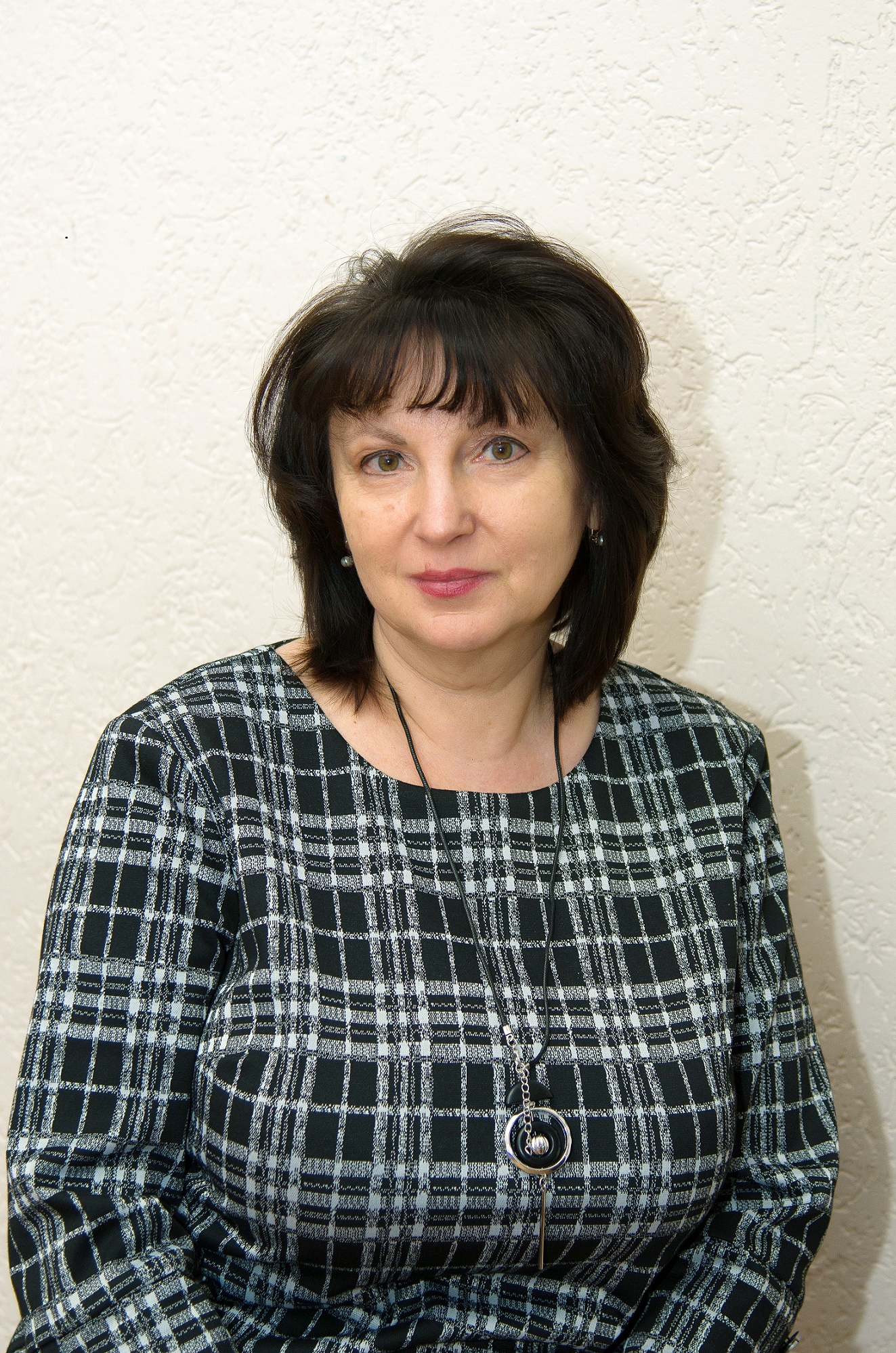 Бондарчук Нелли Станиславовна.